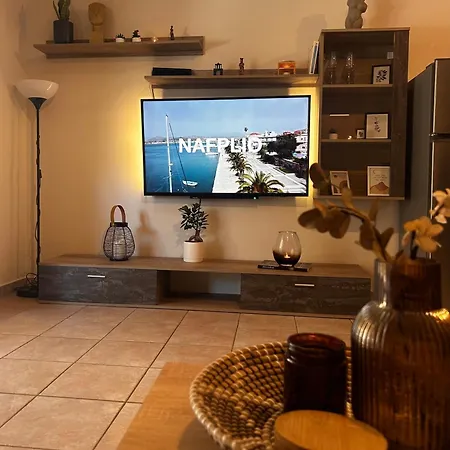 Zeus 60m2 Apartman *